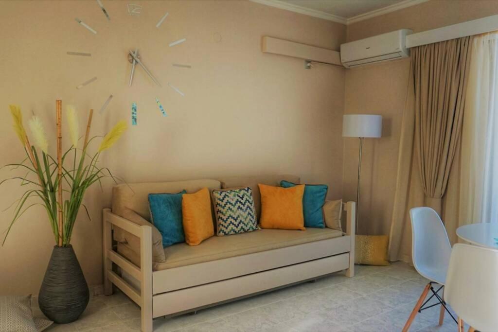 Remvi Deluxe Apartment 104 With Sea View Карпатос Экстерьер фото